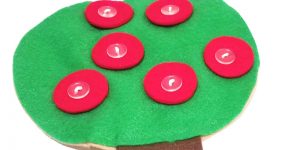 Seasons Button Tree