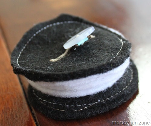 Practice Buttoning with Felt Oreo Cookies