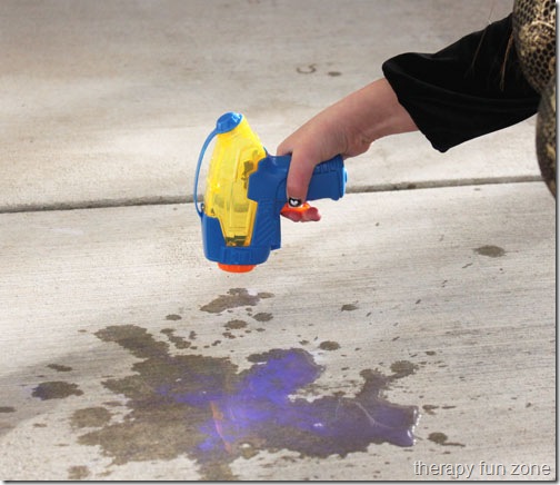 chalk and squirt guns 2web