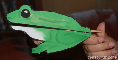 Frog clothespin animal for finger strength