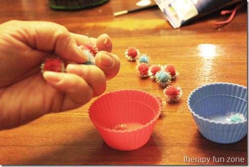 pom poms in cups1