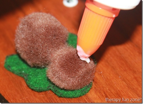 Therapy fun zone: Making pom pom animals