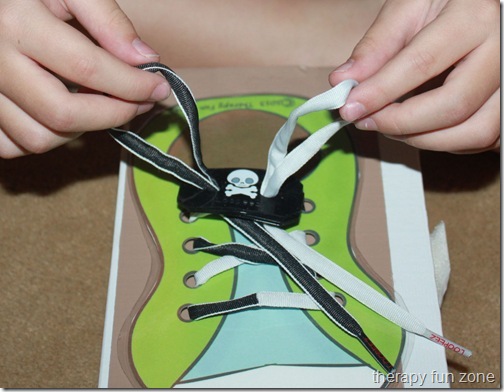 shoe tying with loopeez 2