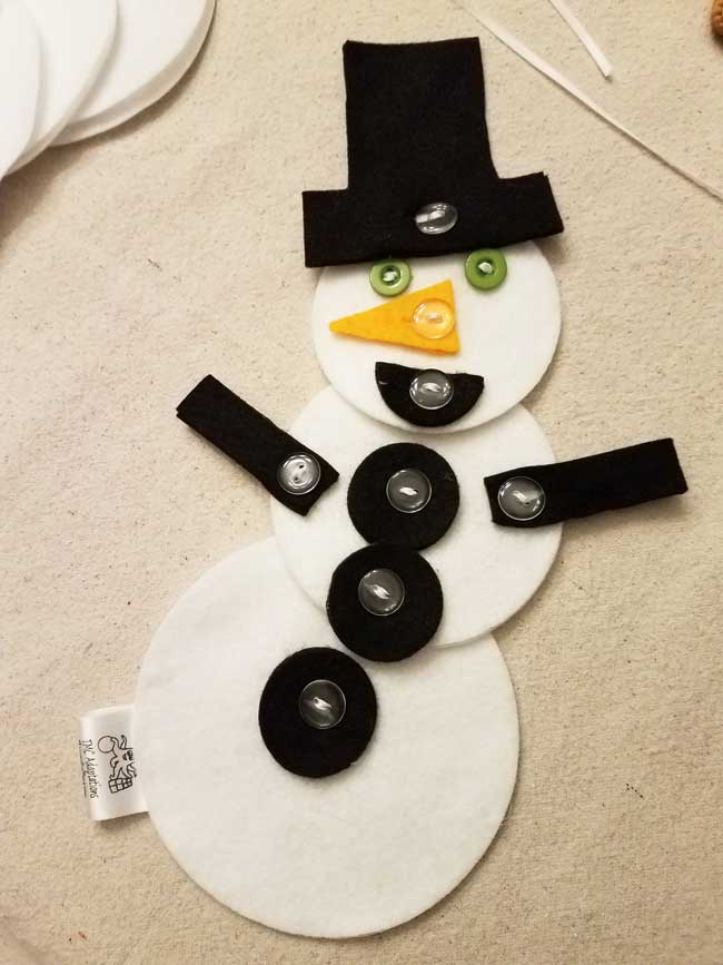 Make a Button Snow Man